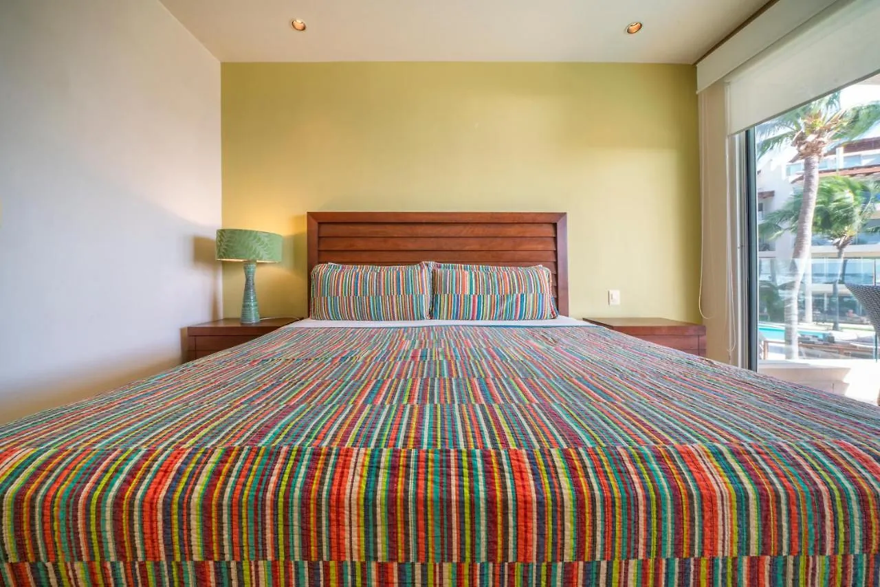 Ocean View Condo - 2 Bedrooms - At The Elements Condos - Castillo De Arena Playa del Carmen Nyaraló